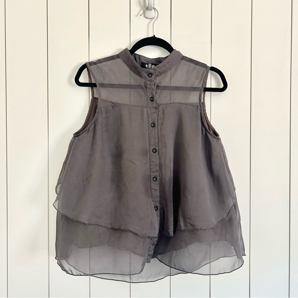 Grey sleevless shorts set